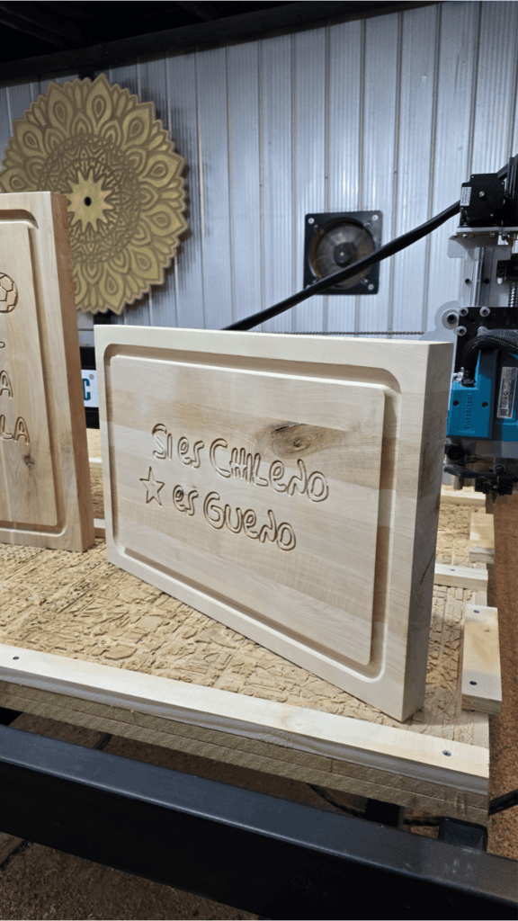 Tabla Parrillera Personalizada en Madera de Lenga Nativa 60 cm x 40 cm x 4,4 cm de espesor - Imagen 6