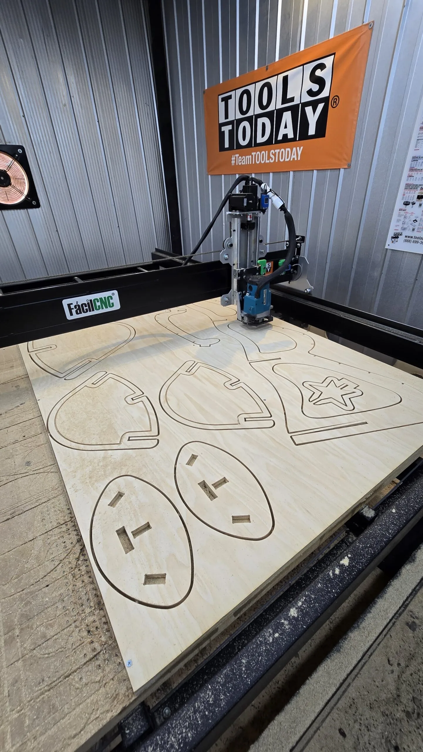 (Solo Vector) Árbol Navideño Rascador de Gatos - Imagen 2