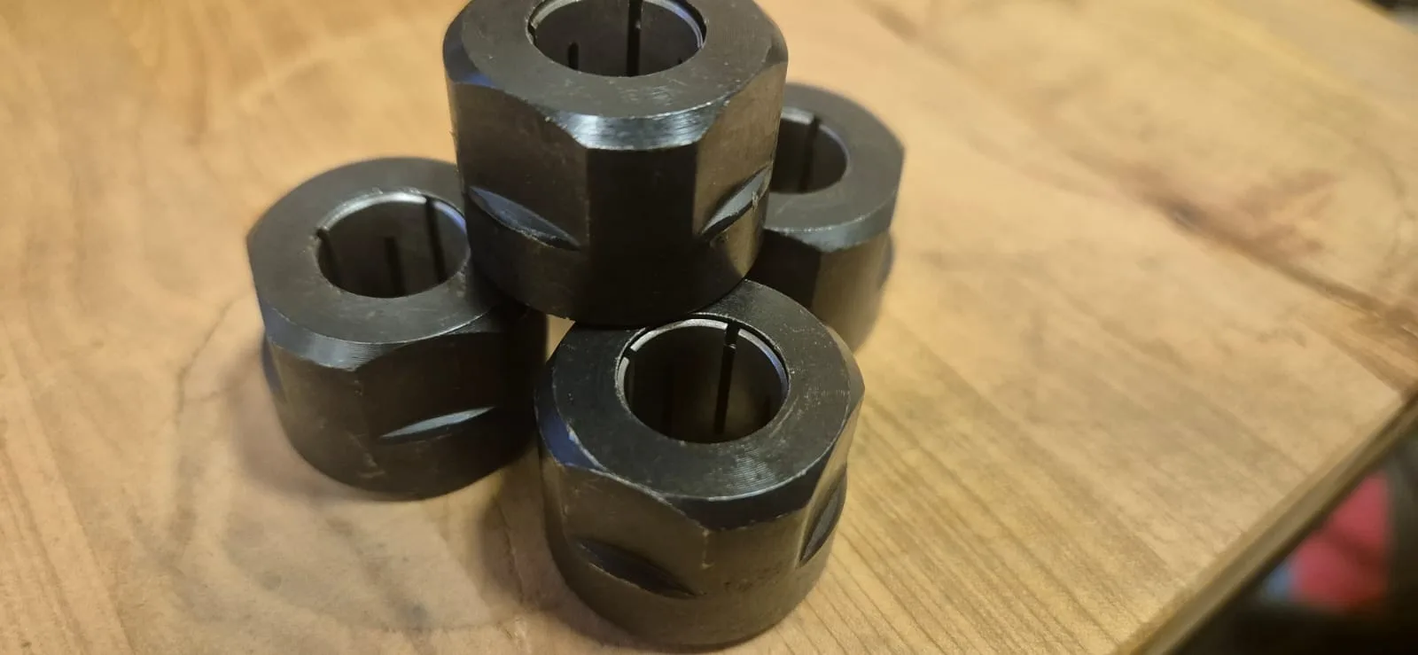 Tuerca de Ajuste Fresa - Router Total 2200 watts - Imagen 2